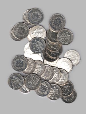 une pile de pièces de monnaie superposées