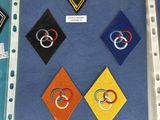 a picture of a binder with a picture of rings on it