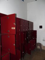 Lot de 3 vestiaires et 9 casiers (photo 2)