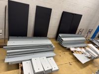 Lot de 18 palettes avec leur contenu de supports de montage … (photo 3)