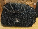Sac de soirée Chanel noir à paillettes, avec bandoulière en chaîne