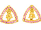 une paire de boucles d'oreilles en saphir jaune et rose
