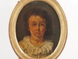 portrait d'une jeune fille en robe blanche, dans un cadre doré