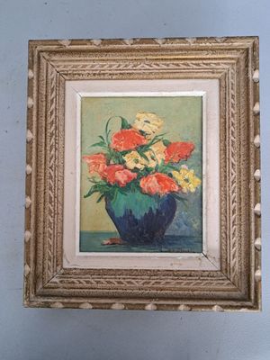 une image d'un tableau de fleurs dans un vase bleu