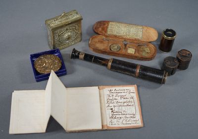 a lot of items that are sitting on a table