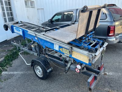 Engin de levage de marque BOCKER, type monte-charge, jusqu'à… - Photo 1