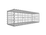 une cage en fil de fer munie de deux crochets, ainsi que de deux crochets de chaque côté