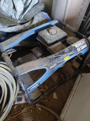 une image représentant une machine bleue au milieu d'une pièce