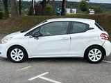 a white car that is parked in a parking lot