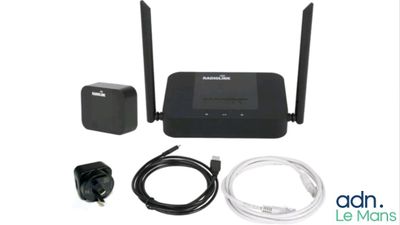 an image of a picture of a wireless device with a cable