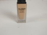 Fond de teint « All Hours » en beige