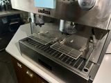 a machine that is sitting on top of a counter