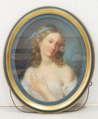 tableau représentant une femme en robe blanche avec un bandeau bleu