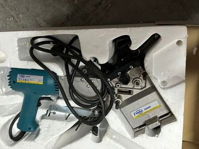 une boîte contenant tout un tas d'outils