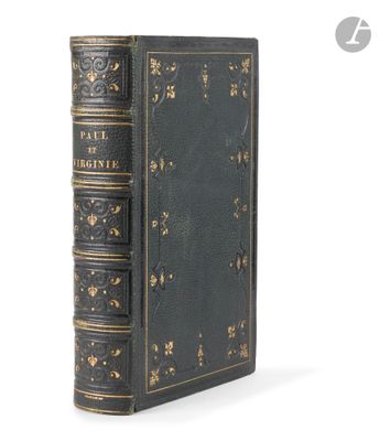 a black book with gold trimmings and gold trimmings on it