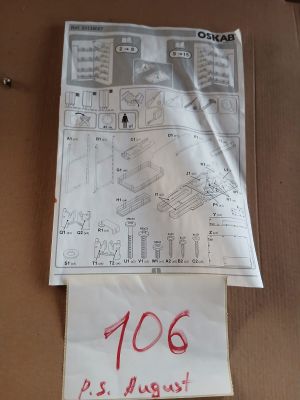 une feuille de papier sur laquelle est dessiné une maison