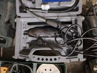 T32: Scie sauteuse METABO, pistolet à peitnure EARLEX, dréme… (photo 5)