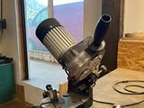 a machine that is sitting on a table in a room