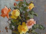 tableau représentant des roses dans un vase posé sur une table, sur fond bleu