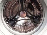 a close up view of the inside of a washing machine