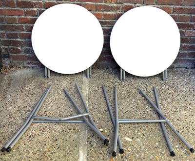 Lot de 2 tables hautes pliantes - H.