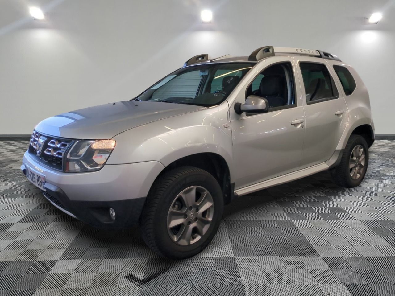 DACIA - DUSTER TCE 125 4X2 PRESTIGE - ES - Mise en service: …