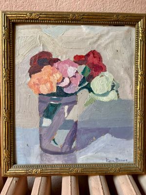 une peinture de fleurs dans un vase sur une table