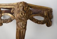 Console en bois mouluré, sculpté et doré à deux montants à e… (photo 3)