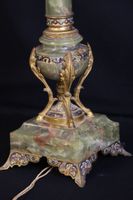 Pied de lampe en onyx et émaux cloisonnés dans le goût russe… (photo 3)