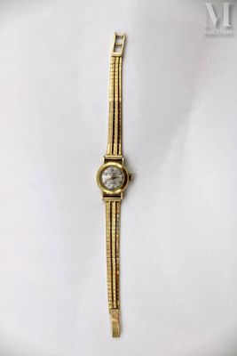 a close up of a watch on a mannequin mannequin mannequin mannequin mannequin mannequin mannequin mannequin