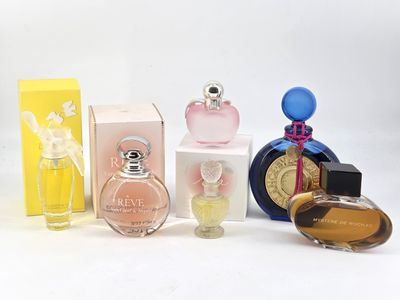 LOT. Réunion de six parfums factices : -Mystère de Rochas (H…