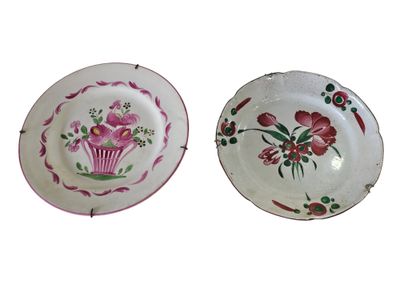 pair of pink and green plates with flowers on them