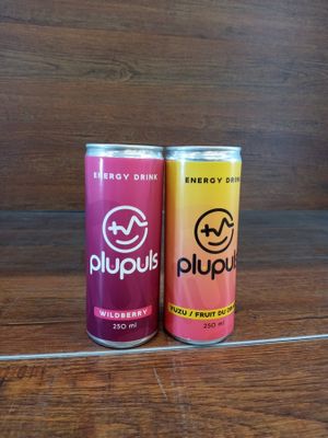 Lot de 336 canettes de boisson energisante de la marque PLUP…