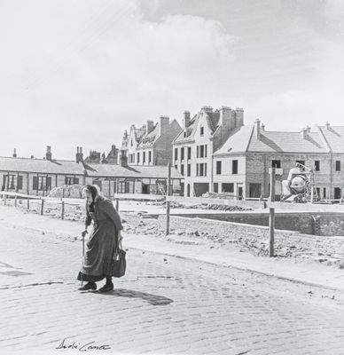 André GAMET (1919-2017) Bergues (Nord). Construction des nou…