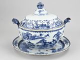 blue and white porcelain tureeny dish with lid and saucer