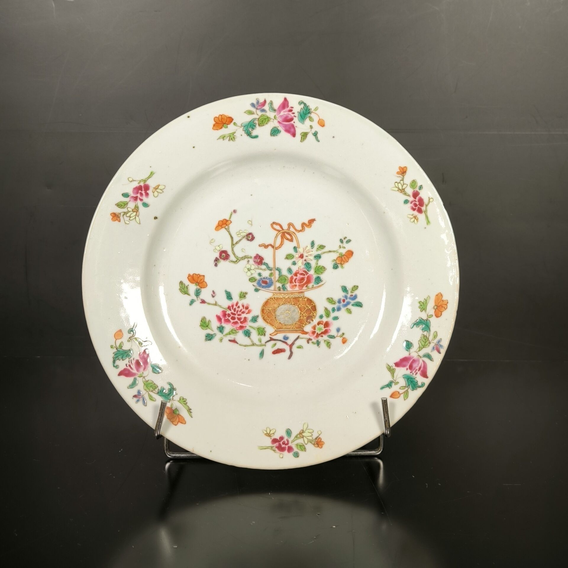 Objets d'art & Curiosités