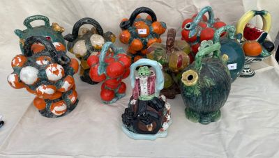 many different vases that are on a table