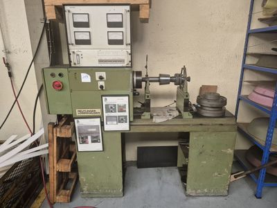 Equilibreuse REUTLINGER LOSENHAUSEN, ancien modèle
