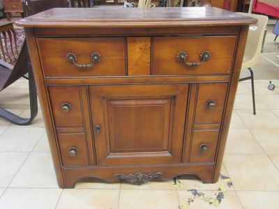 207.65 - Meuble A Hauteur D'Appui (Hifi) EN Merisier Moulure…