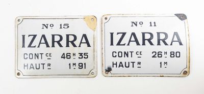 two signs on the wall that say zarra and don ' t