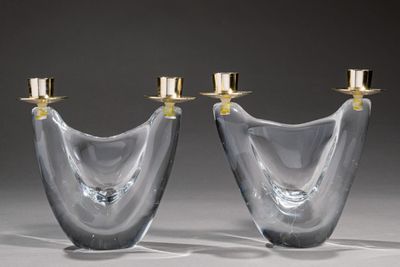 pair of clear glass candle holders with gold candlesticks