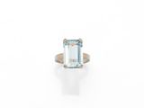 une bague aigue-marine et diamant