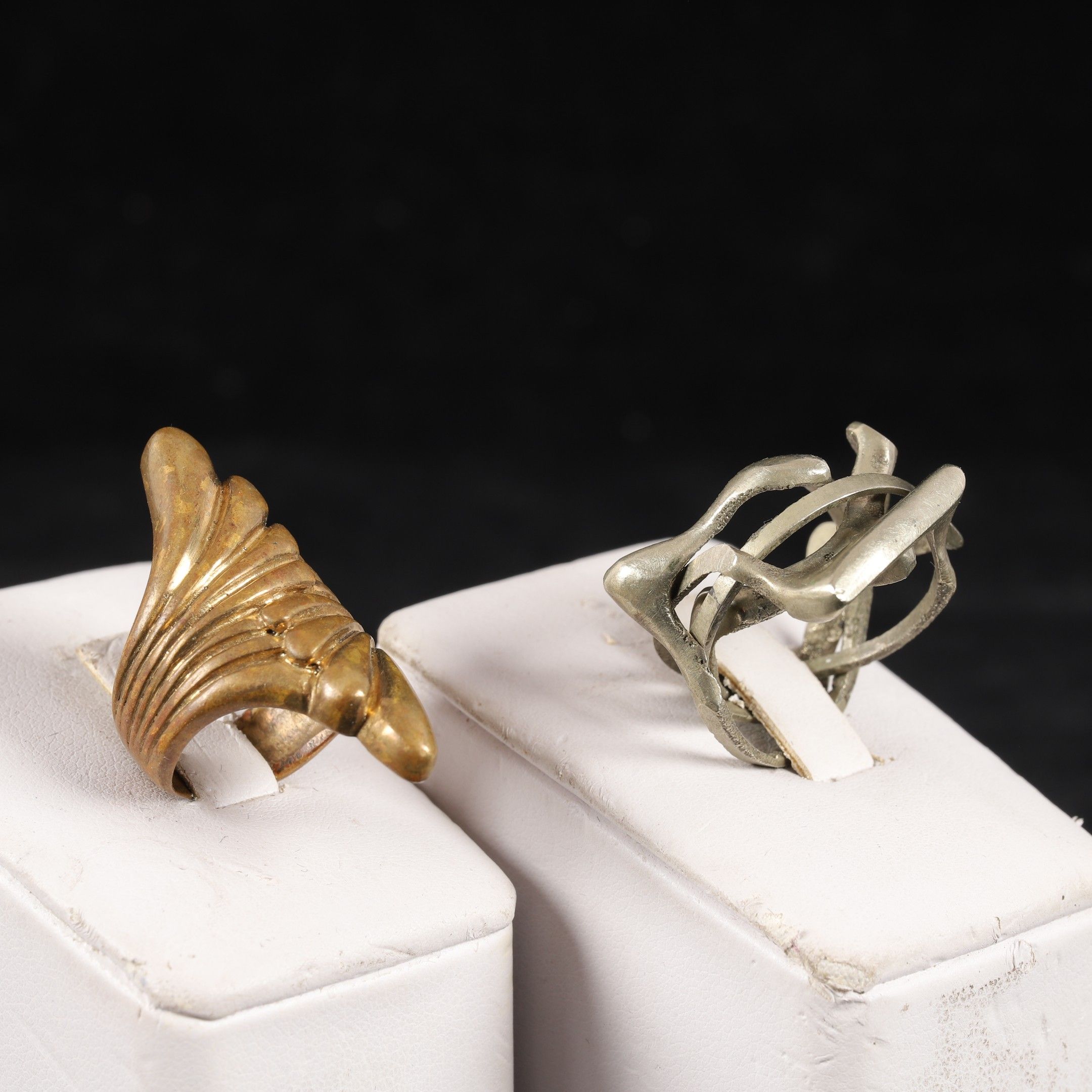 Objets d'art & Curiosités