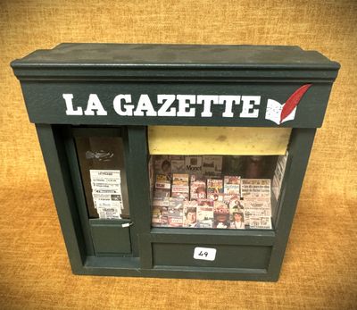 une photo d'une devanture de magasin avec une enseigne dessus