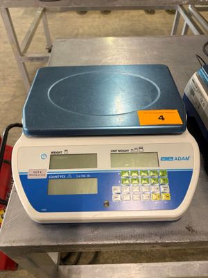 Balance AE ADAM CCT 8 Mise à prix : 60€