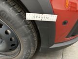 a sticker on the side of a car that says vauto