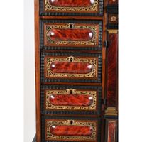 CABINET ANVERSOIS LOUIS XIII en écaille, bois de placage et … (photo 4)