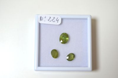 Broche saphirs et diamants - Lot 13 - enchères
