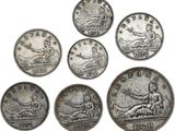 six types différents de pièces d'argent sont représentés sur un fond blanc