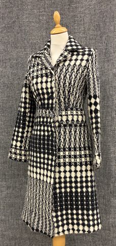 CHRISTIAN LACROIX Jeans – Manteau long en laine tricoté noir et i...